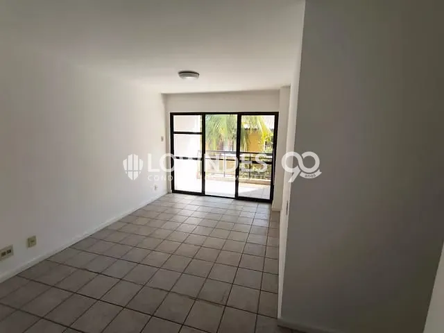 Apartamento 2 quartos e 2 banheiros, à venda, no bairro Recreio dos Bandeirantes em Rio de Janeiro