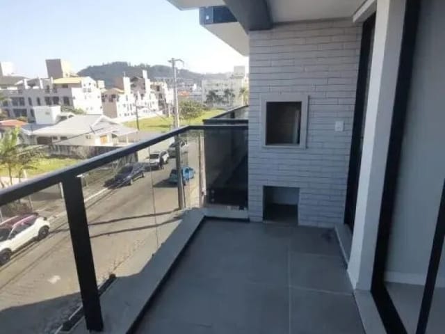Apartamento com 54m² 2 quartos e 1 banheiro, à venda, no bairro Canasvieiras em Florianópolis