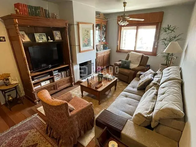 Apartamento 4 quartos e 3 banheiros, à venda, no bairro Centro em Pelotas