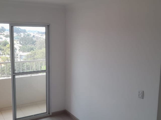 Foto do Apartamento - ( Aluga-se ou Vende-se )  Apartamento 2 dormitórios - 1 vaga- varanda , - R$ 1.300,00 ou R$ 198.000,00 -Jardim do Lago, Butantã - São Paulo, SP | Pró Imóveis Brokers