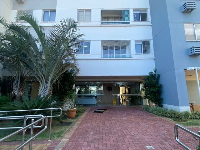 Apartamento com 100m² 3 quartos e 3 banheiros, à venda, no bairro Tiradentes em Campo Grande