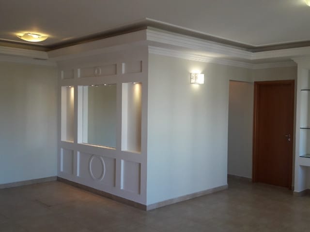 Apartamento com 140m² 3 quartos e 5 banheiros, à venda, no bairro Tamboré em Santana de Parnaíba