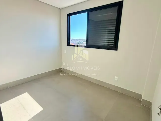 Cobertura / Penthouse com 171m² 4 quartos e 3 banheiros, à venda, no bairro Planalto em Belo Horizonte