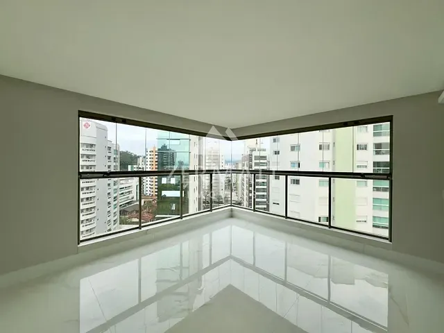 Apartamento com 137m² 3 quartos e 3 banheiros, à venda, no bairro Victor Konder em Blumenau