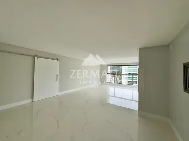 Apartamento com 137m² 3 quartos e 3 banheiros, à venda, no bairro Victor Konder em Blumenau