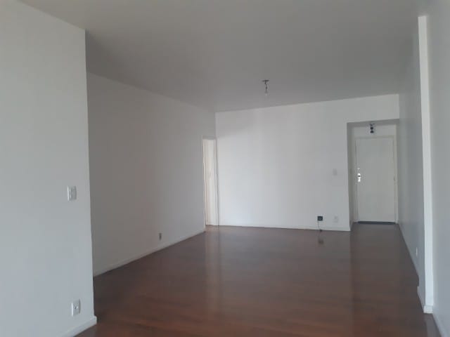 Foto do Apartamento - Rua Delgado de Carvalho: Apartamento à venda, Tijuca,RJ. Localizado próximo ao supermercado Mundial. Agende já a sua visita! | GrupoApi