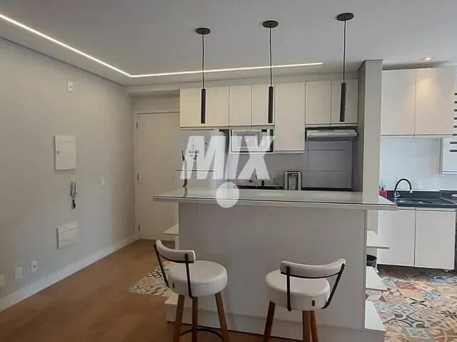 Apartamento 2 quartos e 2 banheiros, à venda ou para alugar, no bairro Vila Uberabinha em São Paulo
