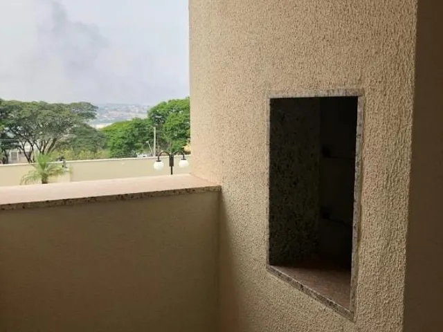 Apartamento com 97m² 2 quartos e 2 banheiros, à venda, no bairro Jardim Tatiani em Londrina