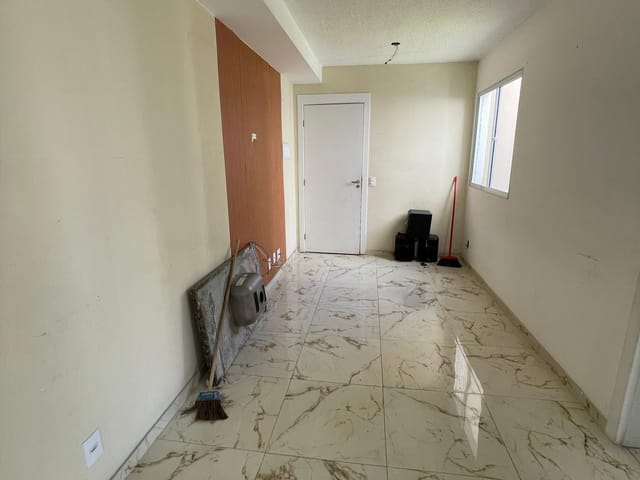 Apartamento 2 quartos e 1 banheiro, à venda, no bairro Campo Grande em Rio de Janeiro