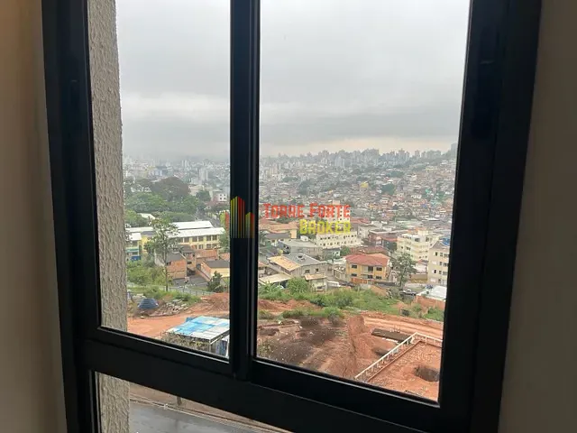 Apartamento com 50m² 2 quartos e 2 banheiros, para alugar, no bairro Estoril em Belo Horizonte
