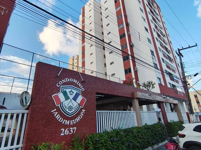 Apartamento com 105m² 3 quartos e 2 banheiros, à venda ou para alugar, no bairro Grageru em Aracaju