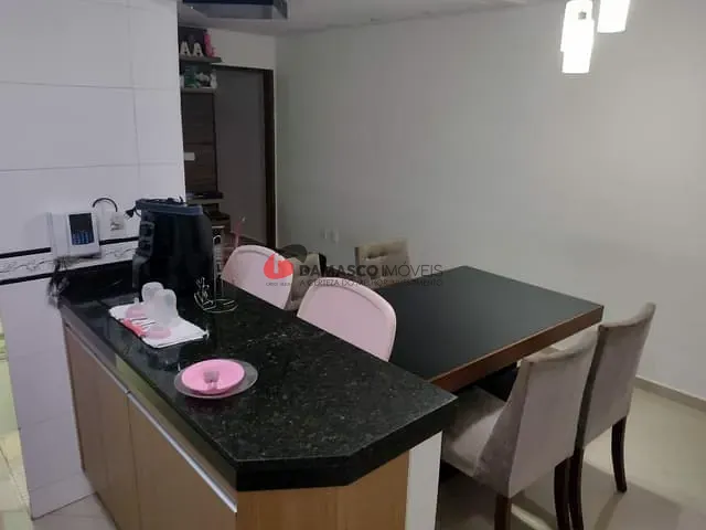 Apartamento 3 quartos e 1 banheiro, à venda, no bairro Utinga em Santo André