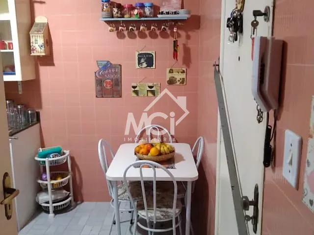 Apartamento 2 quartos e 1 banheiro, à venda, no bairro Centro em Pelotas