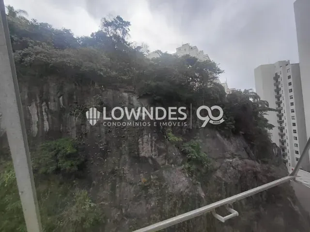 Apartamento 2 quartos e 1 banheiro, para alugar, no bairro Flamengo em Rio de Janeiro