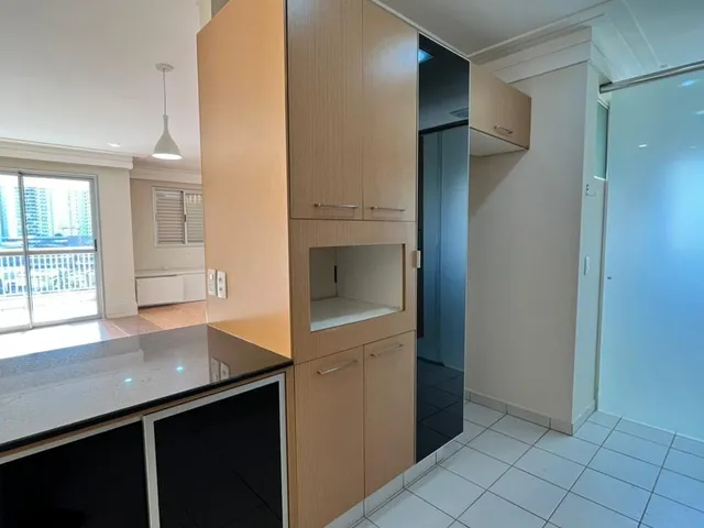 Apartamento com 139m² 2 quartos e 2 banheiros, para alugar, no bairro Gleba Palhano em Londrina