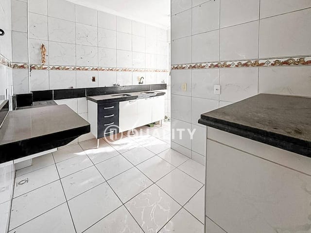 Apartamento com 60m² 3 quartos e 2 banheiros, à venda, no bairro Carlito Pamplona em Fortaleza