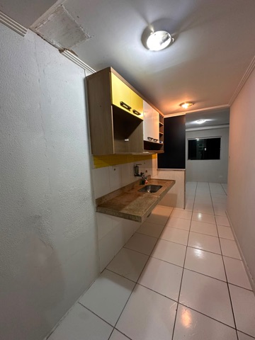 Apartamento 2 quartos e 1 banheiro, para alugar, no bairro Gamboa em Cabo Frio