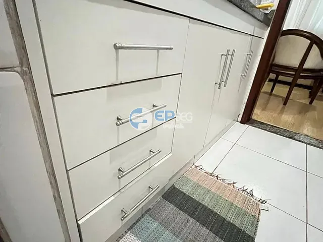 Apartamento 2 quartos e 1 banheiro, à venda, no bairro Andrade em Londrina
