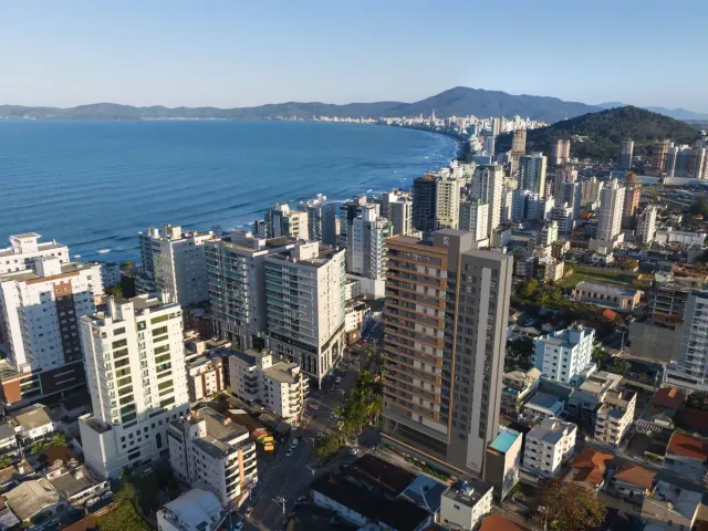 Apartamento 3 quartos e 3 banheiros, à venda, no bairro Centro em Itapema