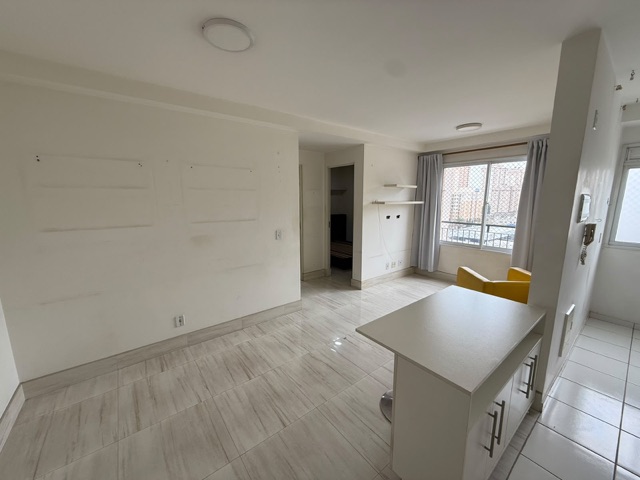Apartamento 2 quartos e 1 banheiro, para alugar, no bairro Portais (Polvilho) em Cajamar