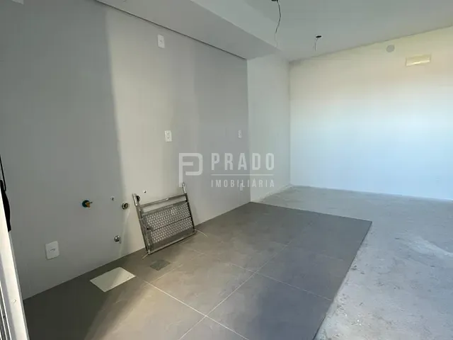 Apartamento 2 quartos e 2 banheiros, à venda, no bairro Areal em Pelotas