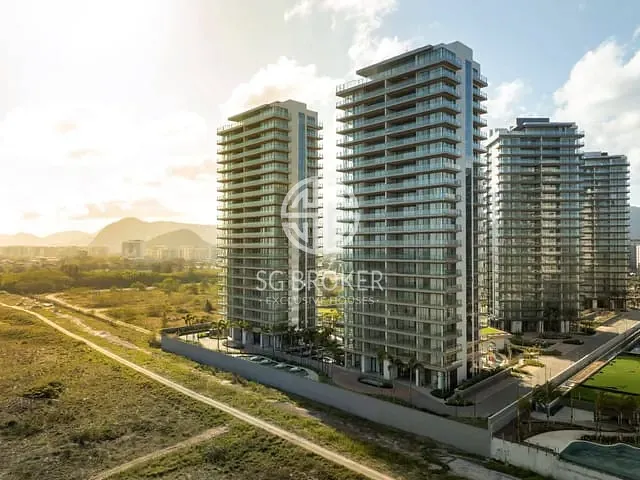 Apartamento 4 quartos e 6 banheiros, à venda, no bairro Barra da Tijuca em Rio de Janeiro