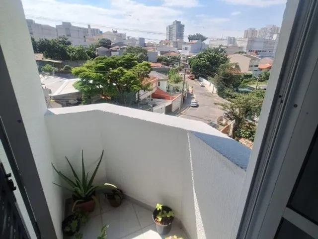 Apartamento 2 quartos e 2 banheiros, à venda, no bairro Vila Pinheirinho em Santo André