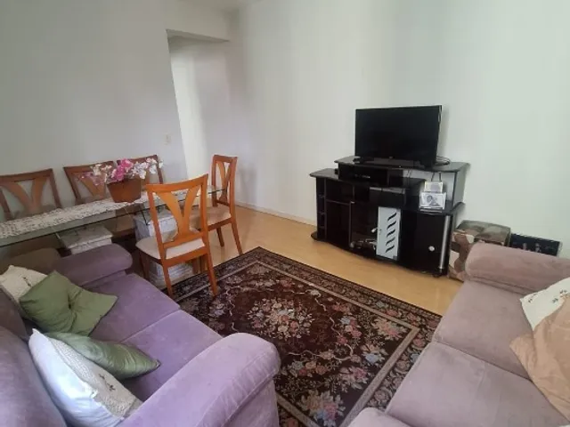 Apartamento 2 quartos e 2 banheiros, à venda, no bairro Vila Pinheirinho em Santo André