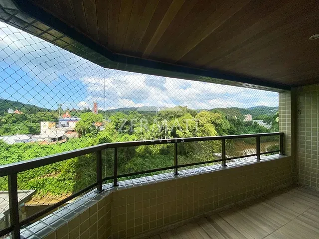 Apartamento com 287m² 3 quartos e 5 banheiros, à venda, no bairro Centro (Blumenau) em Blumenau