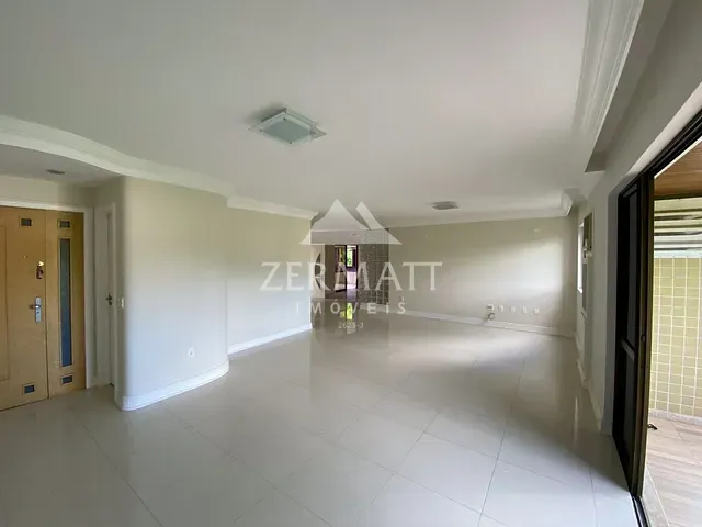 Apartamento com 287m² 3 quartos e 5 banheiros, à venda, no bairro Centro (Blumenau) em Blumenau