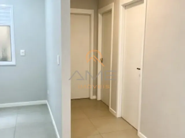 Apartamento 2 quartos e 2 banheiros, à venda, no bairro Areal em Pelotas