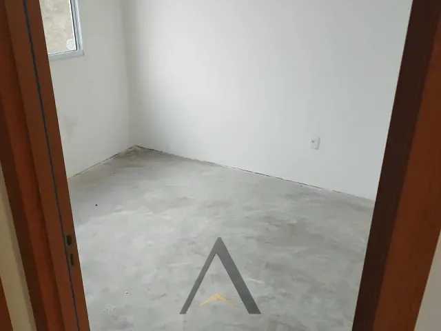 Apartamento 2 quartos e 1 banheiro, à venda, no bairro Chácara Estância Paulista em Suzano