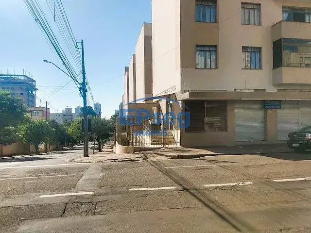Apartamento 4 quartos e 2 banheiros, à venda, no bairro Centro em Londrina