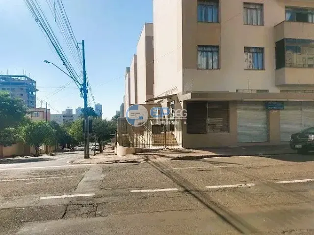 Apartamento 4 quartos e 2 banheiros, à venda, no bairro Centro em Londrina