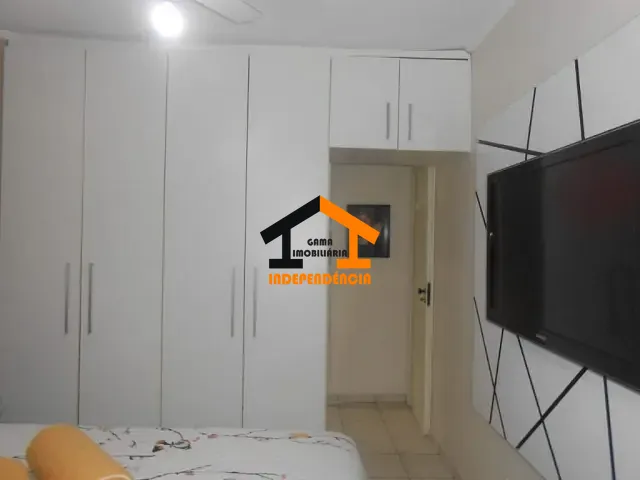 Apartamento 2 quartos e 1 banheiro, à venda, no bairro Guilhermina em Praia Grande