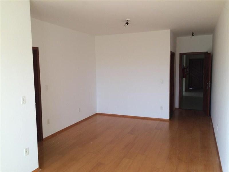Apartamento, 3 quartos, 84 m² - Foto 2