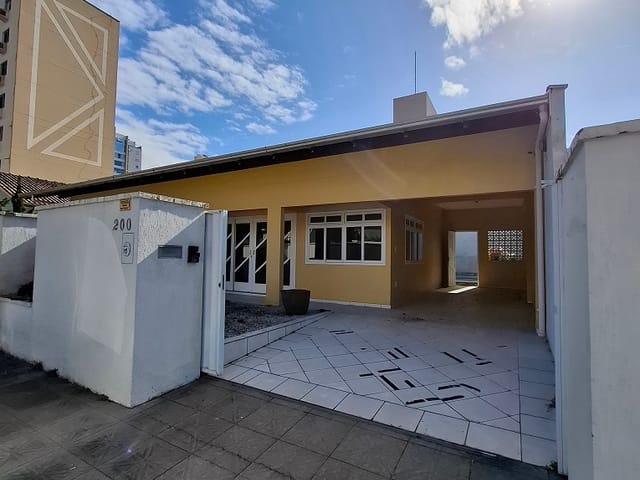 Foto do Casa - Casa para locação, Vila Nova, Blumenau, SC | Mercator-10 Negócios Imobiliários
