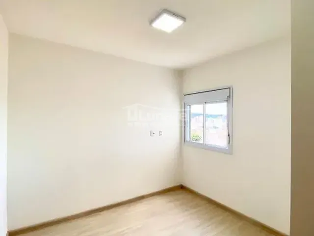Apartamento 4 quartos e 5 banheiros, para alugar, no bairro Centro em Mogi das Cruzes