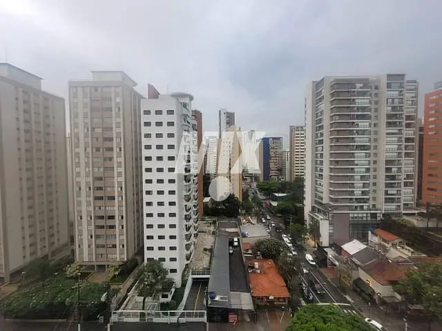 Apartamento 4 quartos e 3 banheiros, à venda, no bairro Indianópolis em São Paulo