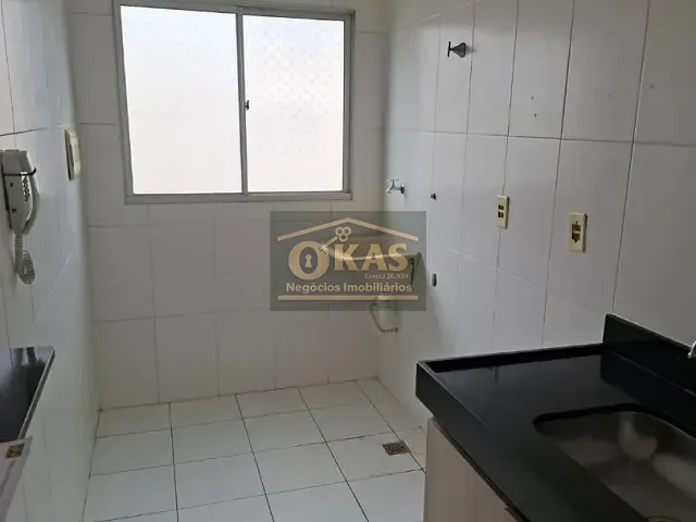 Apartamento 2 quartos e 1 banheiro, para alugar, no bairro Vila Urupês em Suzano