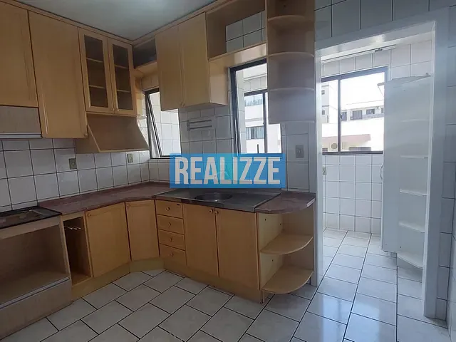 Apartamento 2 quartos e 1 banheiro, à venda ou para alugar, no bairro Centro em Marau