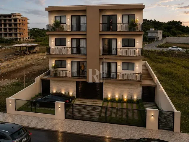 Apartamento 2 quartos e 2 banheiros, à venda, no bairro Areias em Tijucas