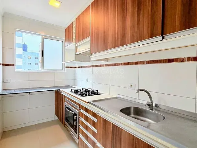 Apartamento com 69m² 3 quartos e 2 banheiros, à venda, no bairro Água Verde em Curitiba
