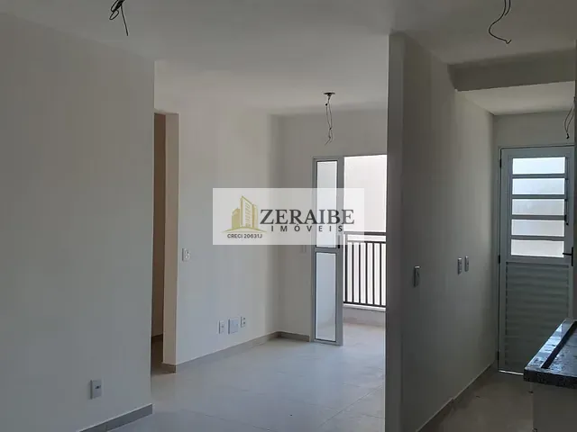 Apartamento 2 quartos e 1 banheiro, para alugar, no bairro Vila Iris em Guarulhos