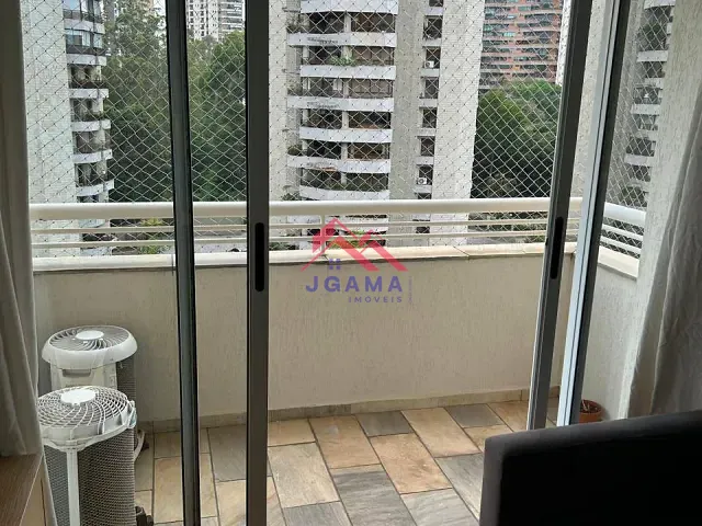 Apartamento 2 quartos e 2 banheiros, à venda, no bairro Paraíso do Morumbi em São Paulo