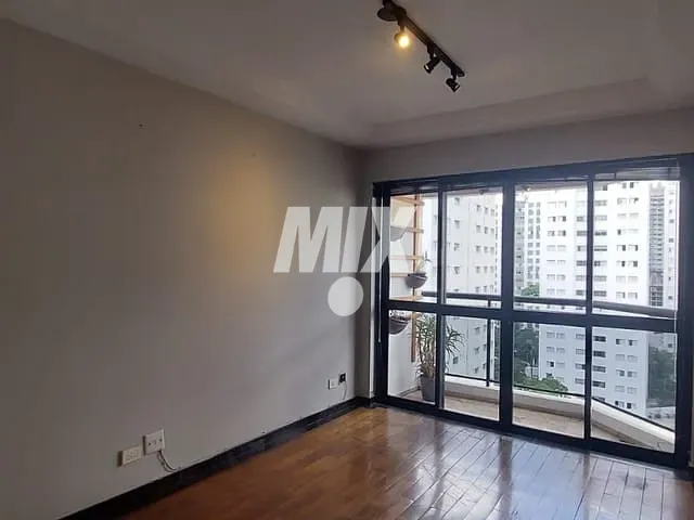 Apartamento 2 quartos e 2 banheiros, para alugar, no bairro Moema em São Paulo
