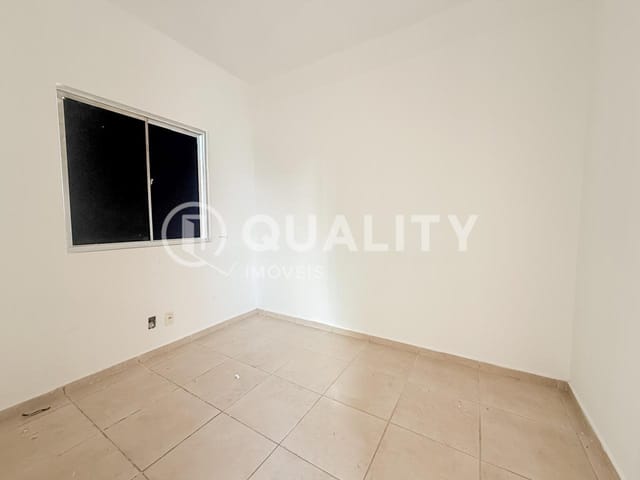 Apartamento com 50m² 2 quartos e 1 banheiro, para alugar, no bairro Maraponga em Fortaleza