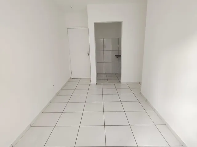 Apartamento 2 quartos e 1 banheiro, para alugar, no bairro Zona de Expansão (Olhos D'Agua) em Barra dos Coqueiros