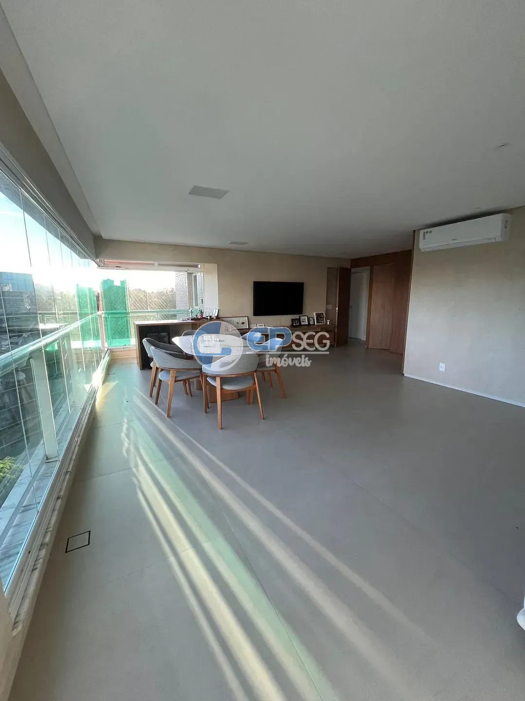 Apartamento, 3 quartos, 126 m² - Foto 2