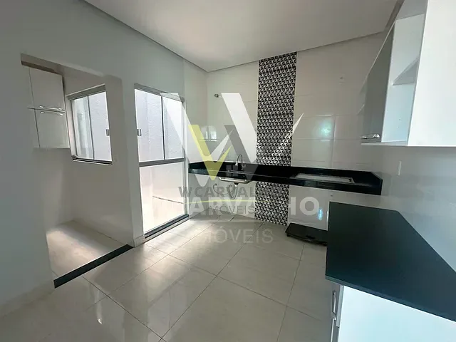 Apartamento com 60m² 2 quartos e 2 banheiros, à venda, no bairro Parque Brasilia em Anápolis
